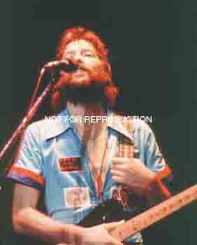 Clapton Esso  4c